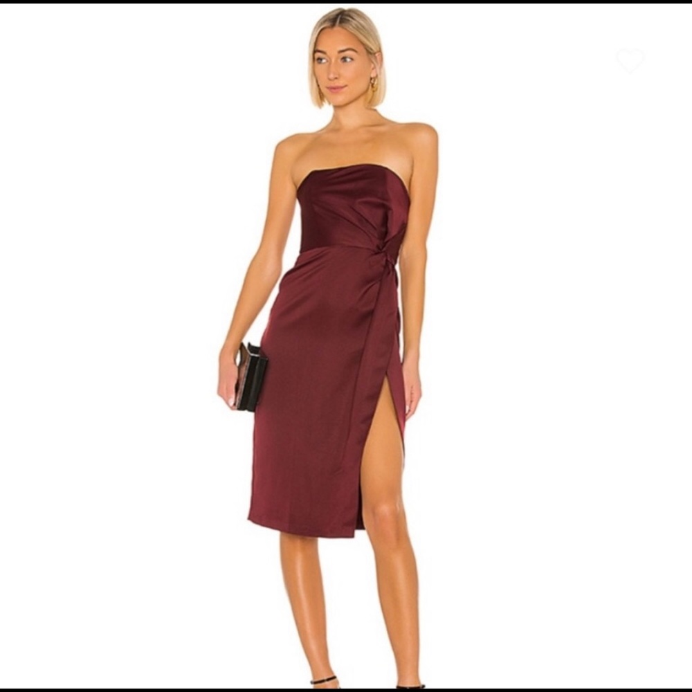 NWT NBD Taliyah burgundy dress